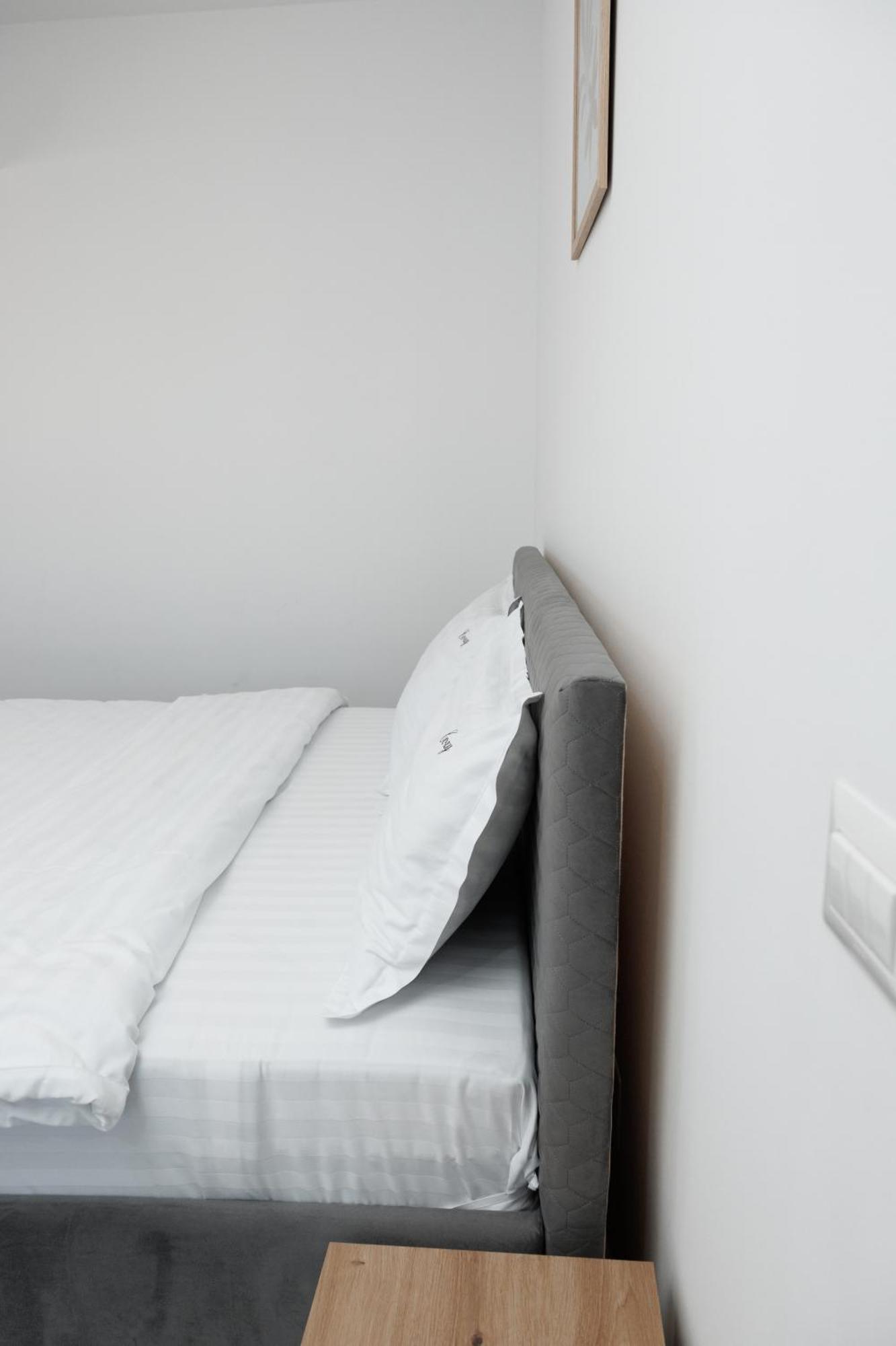 Cozy Aparthotel K Suceava Esterno foto