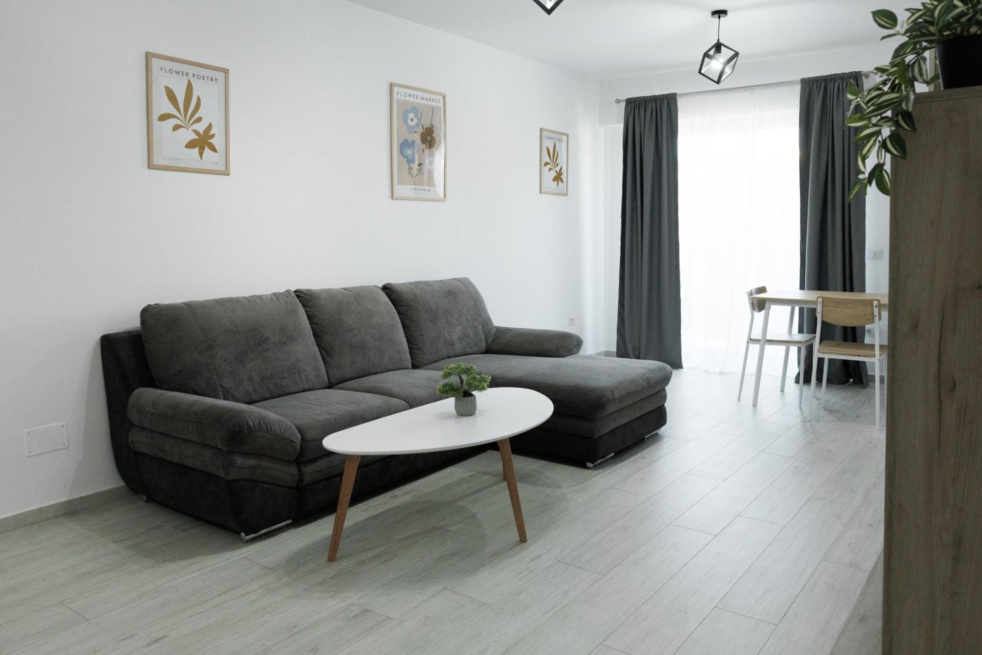 Cozy Aparthotel K Suceava Esterno foto