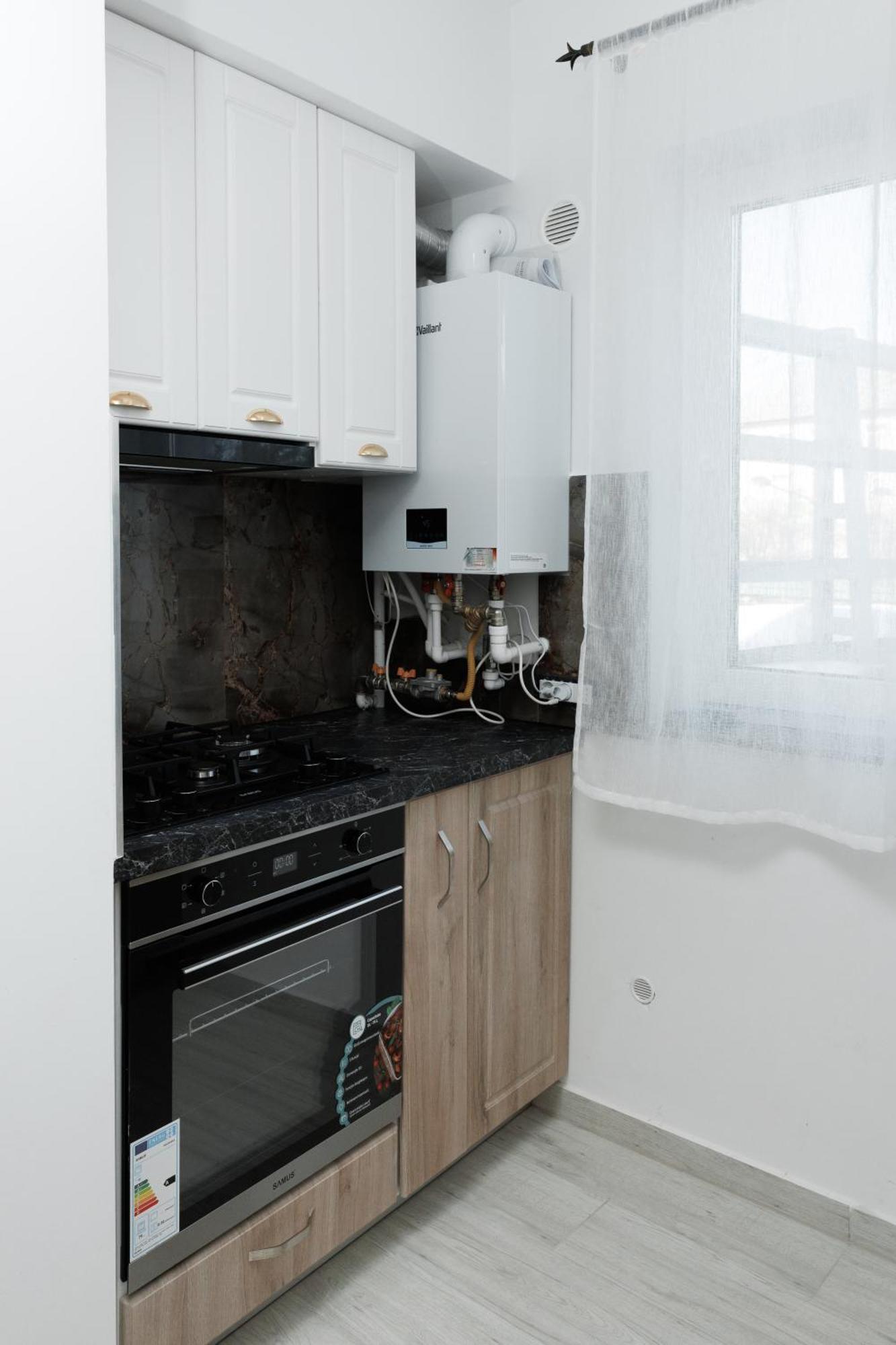 Cozy Aparthotel K Suceava Esterno foto