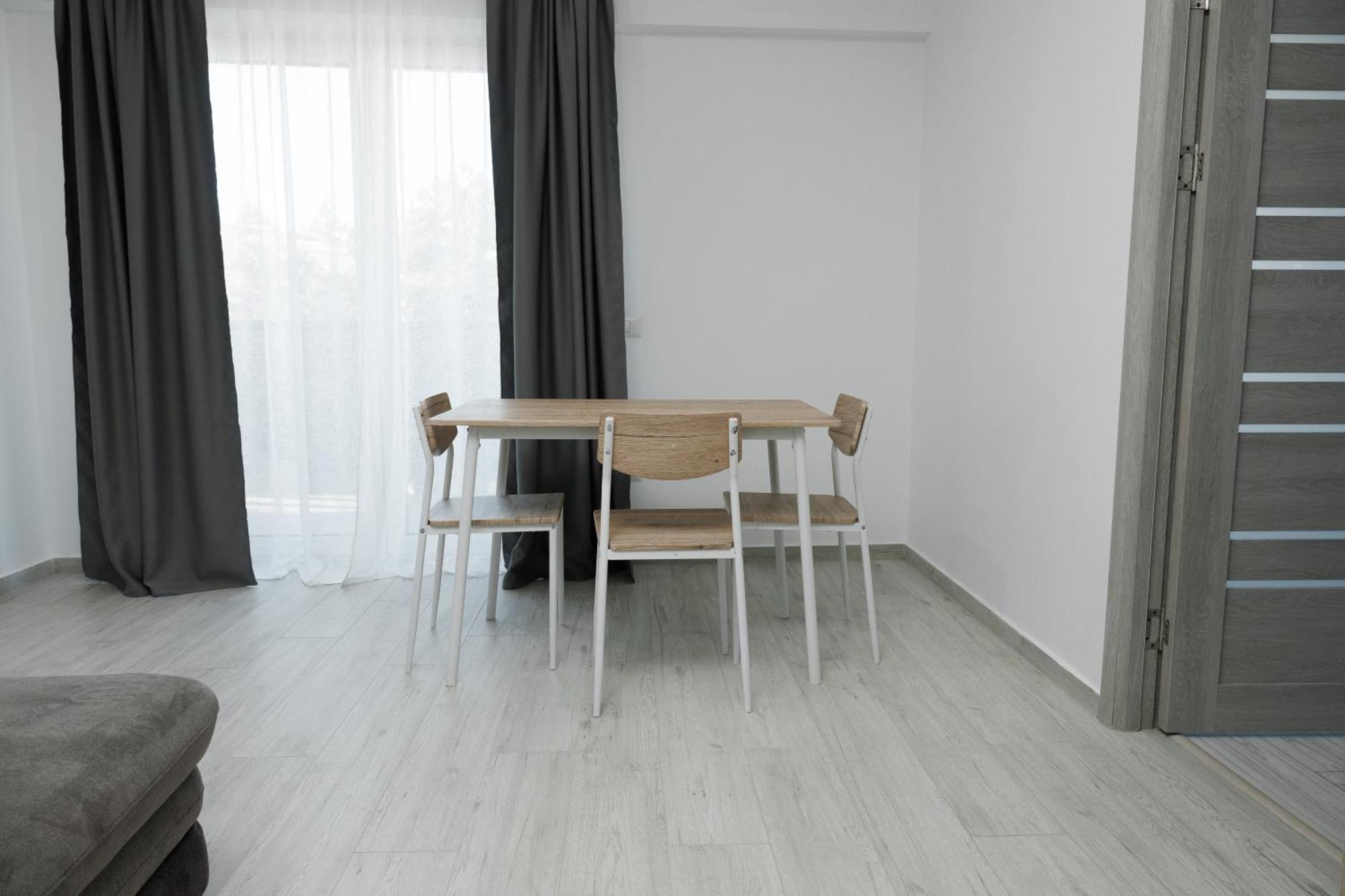 Cozy Aparthotel K Suceava Esterno foto