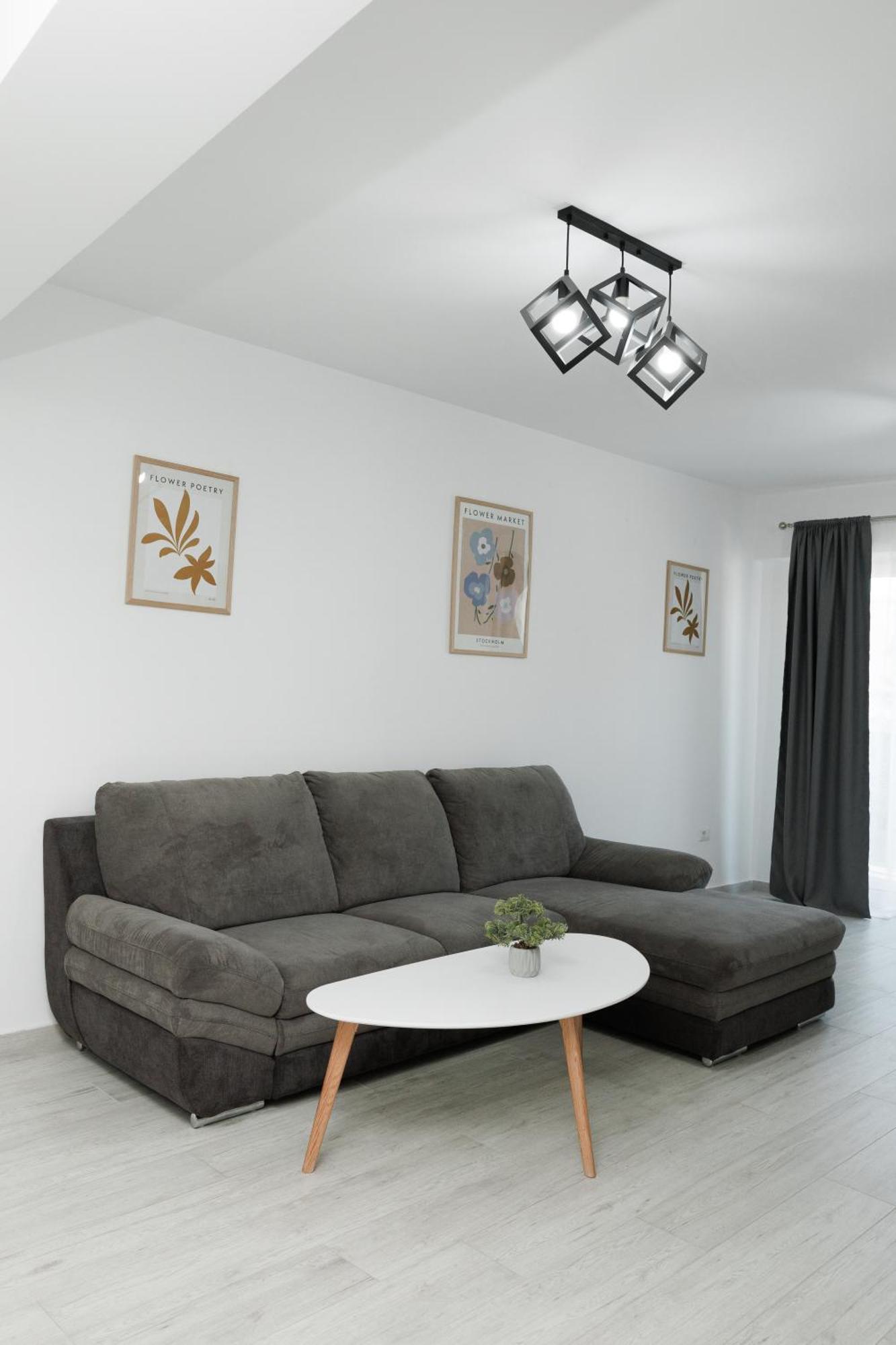 Cozy Aparthotel K Suceava Esterno foto
